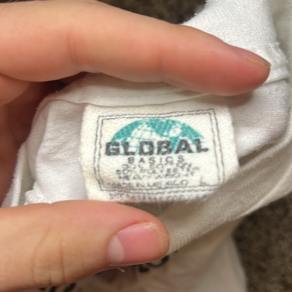 White vintage Bob and Maddison radio shirt (G105) . Men’s large - Picture 3 of 3